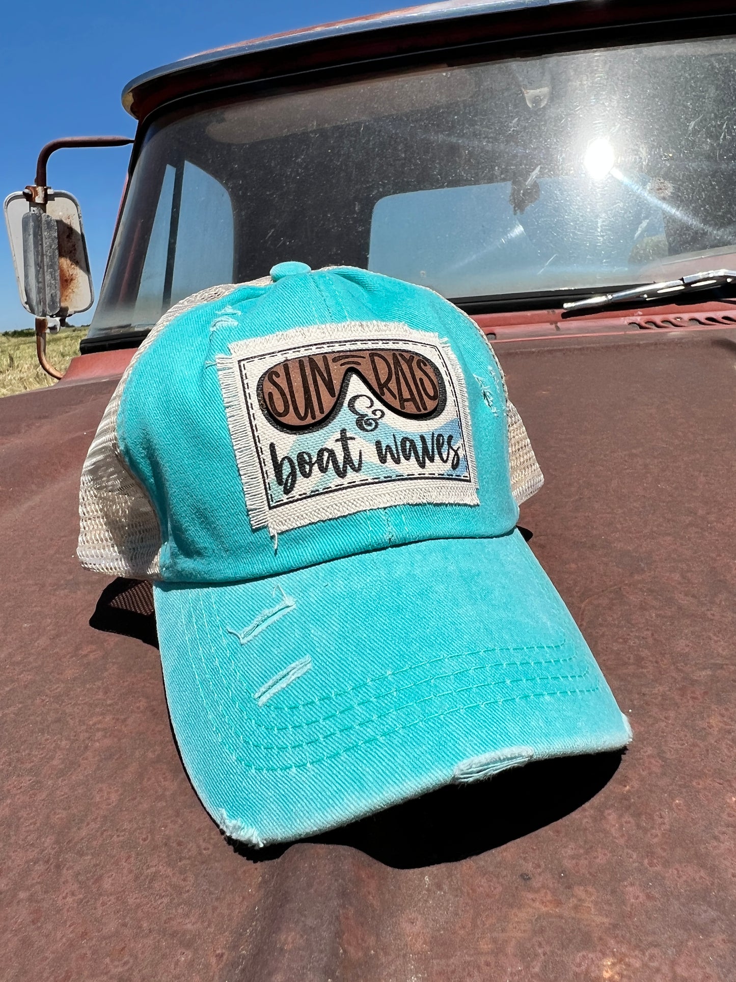 Sun Rays Teal Baseball Cap