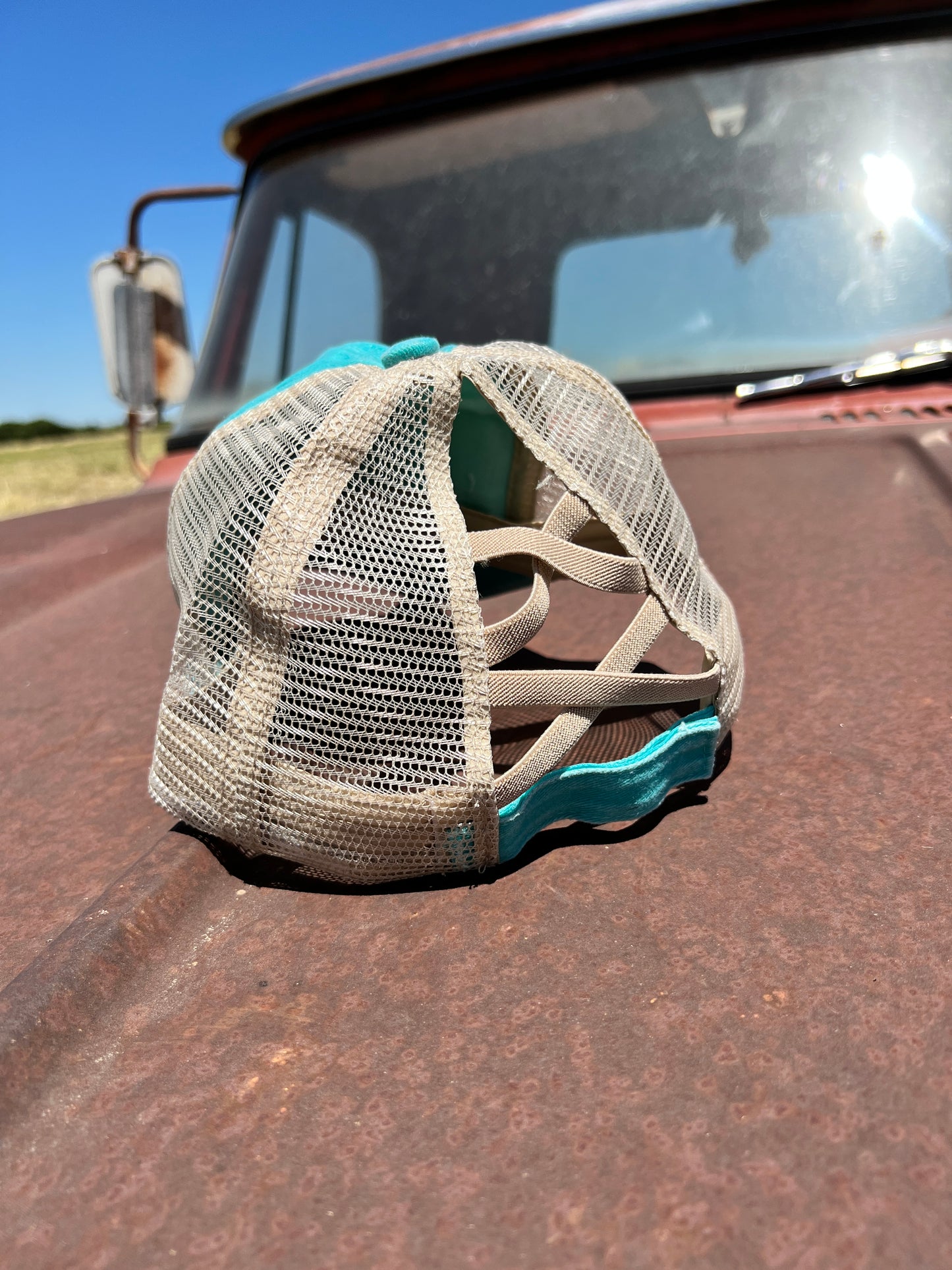 Sun Rays Teal Baseball Cap