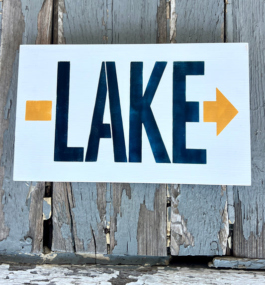 Lake  Arrow Sign